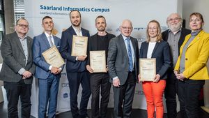 DFKI zeichnet verständliche KI-Vermittlung aus – Journalismuspreis Informatik 2025 vergeben