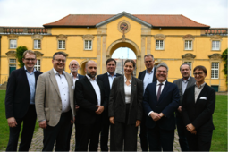 DFKI gestaltet Zukunft der Landwirtschaft mit: Auftakt des KI-Reallabors Agrar