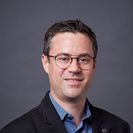 Dr. Tobias Wirth, Themenfeldleiter im Forschungsbereich Smarte Daten & Wissensdienste am DFKI Kaiserslautern